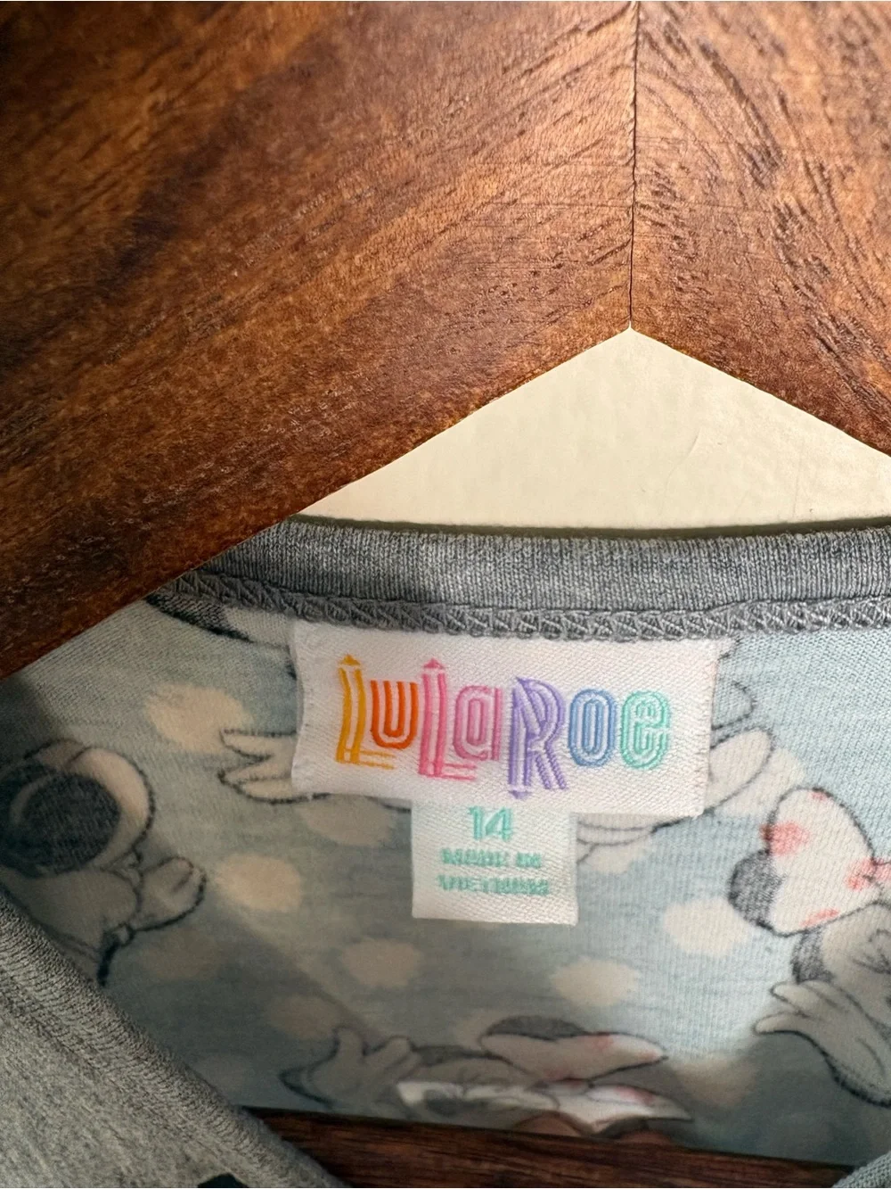 LuLaRoe Disney Minnie Mouse Raglan Tee Girls 14 Blue Gray Polka Dot Graphic